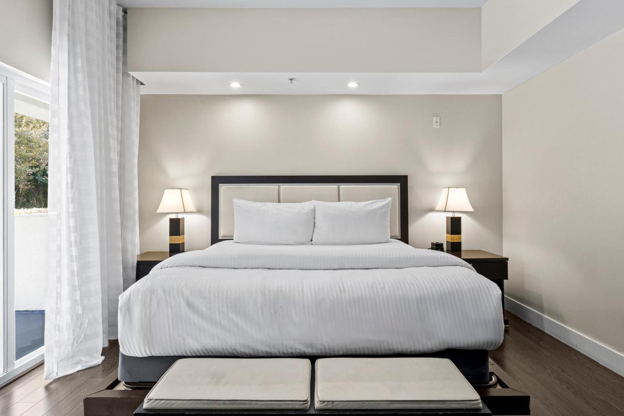 Hotel Provident At The Blue Doral