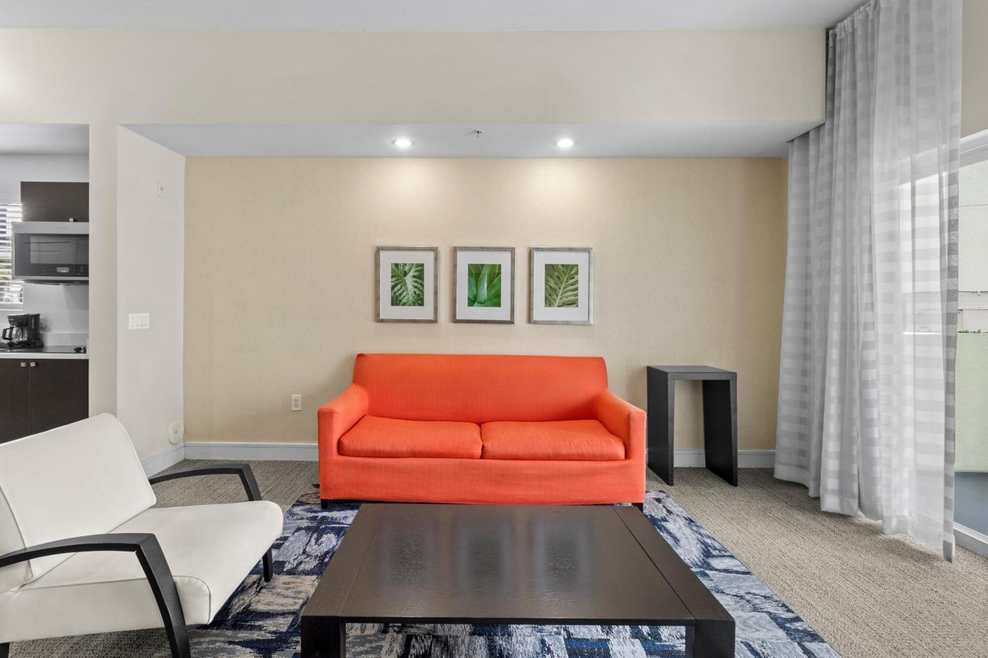 Provident At The Blue Doral